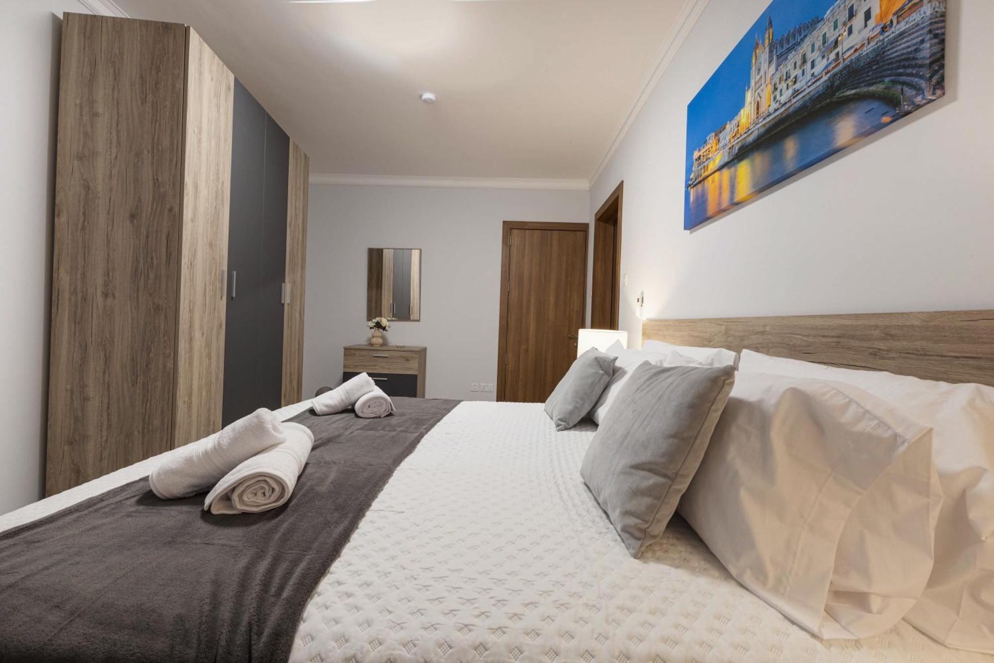 Apartment Luxurious & Spacious 2bd At The Podium - Yacht Marina Area, Close To Valletta *