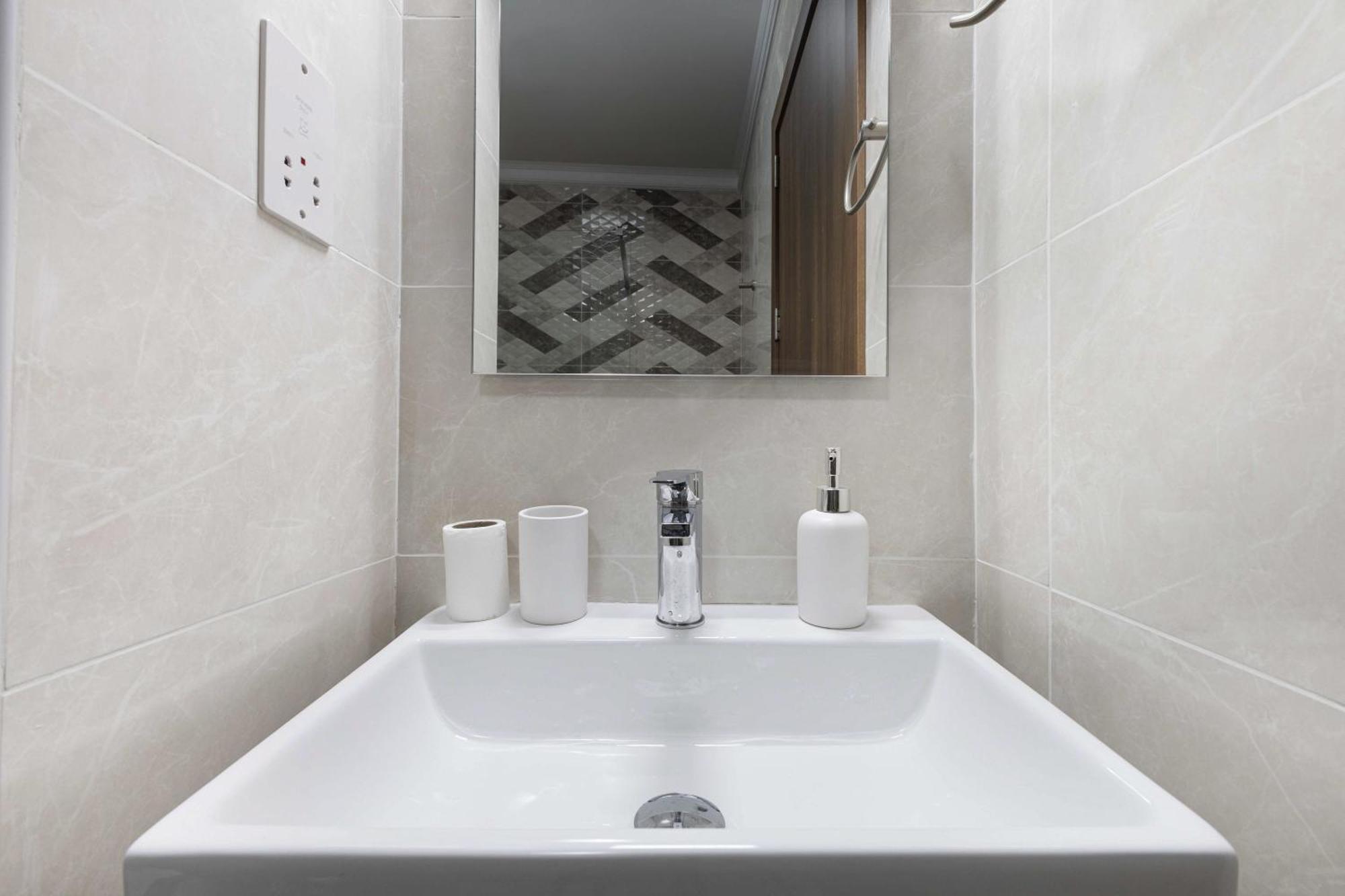 Luxurious & Spacious 2bd At The Podium - Yacht Marina Area, Close To Valletta Apartment *